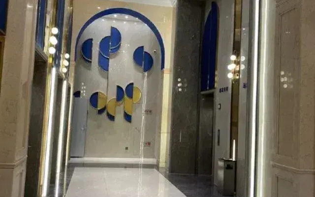 Wanhua Hotel (Piazza del Popolo Hotel)