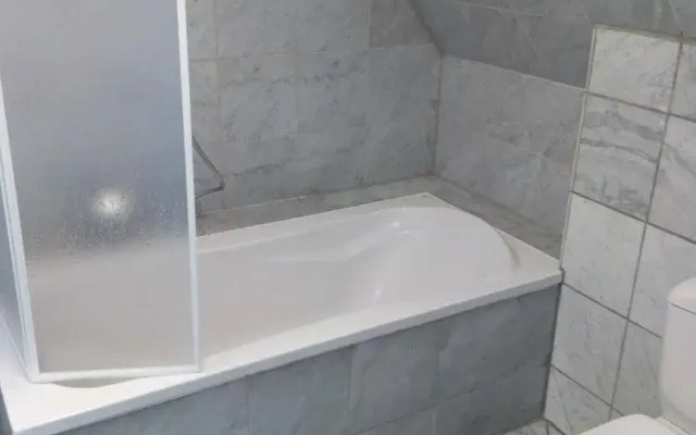City Apartment S & W