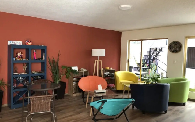 Collection O Frida Suites & Lounge