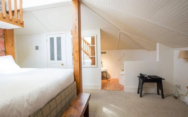 The Little Inn of Bayfield