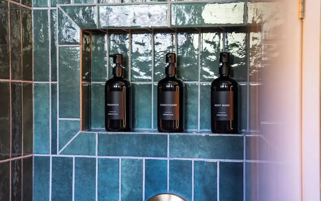 The Downtown Hive by Revelstoke Vacations