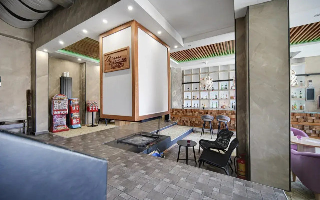 Riverside Boutique Hotel