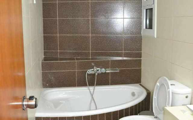 Astron Hotel