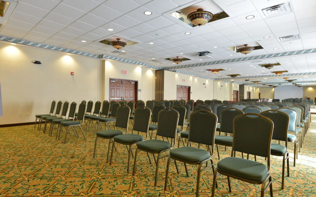 Comfort Suites Near Gettysburg Battlefield Visitor Center