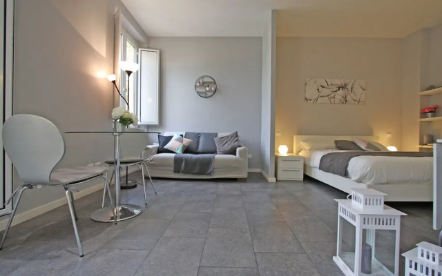 Travel & Stay - Sforza