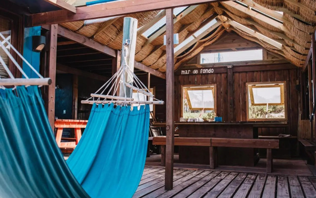 Mar de Fondo Hostel