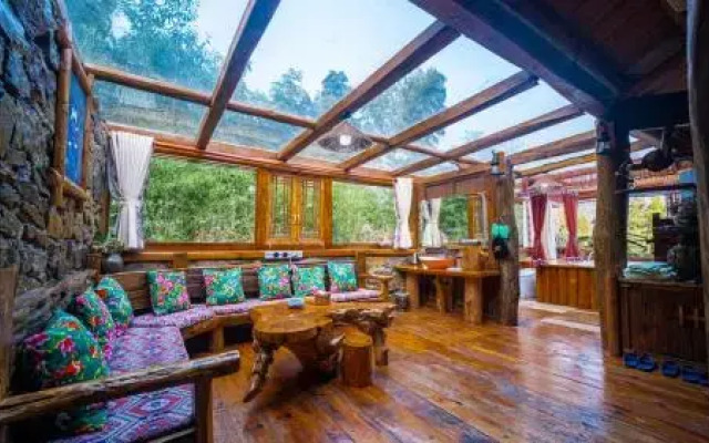 Zhangjiajie Lodge In The Forest