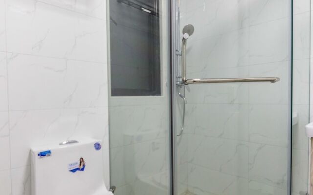 Shanghai Moxi Inn Huaihai Rd No.5 Branch