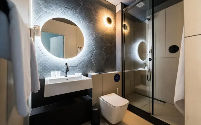 Ultramarinn Hotel