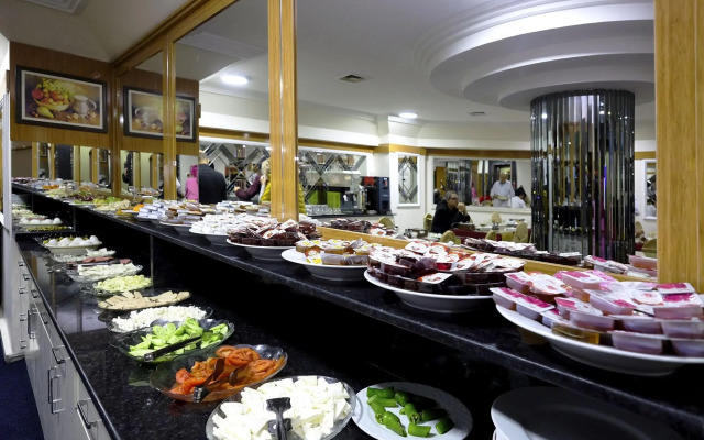 Hotel Ozbek