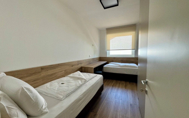Adige Apartments