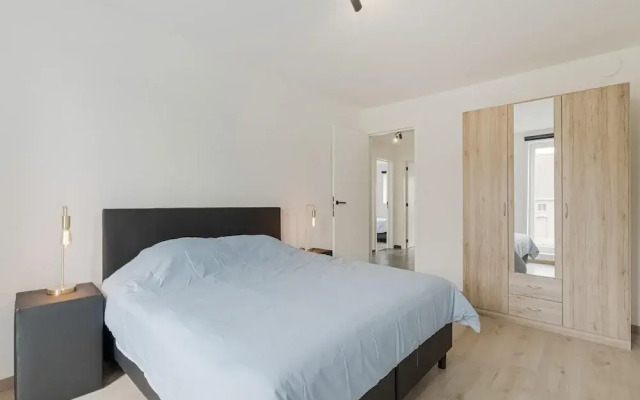 Modern Holiday Home in Ronse With Garden