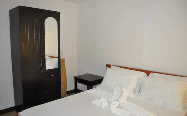 Panglao Village Court - Residence Inn
