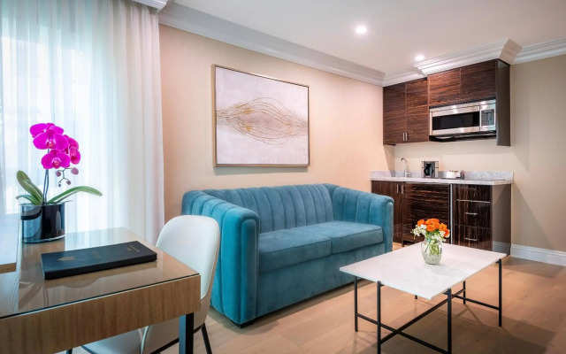 Beverly Hills Plaza Hotel & Spa