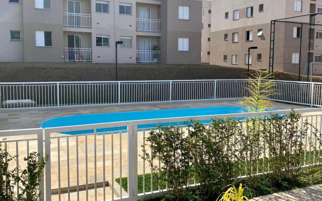 Apart. Manacá (Próximo a pista e rodoviária de Mogi Mirim).