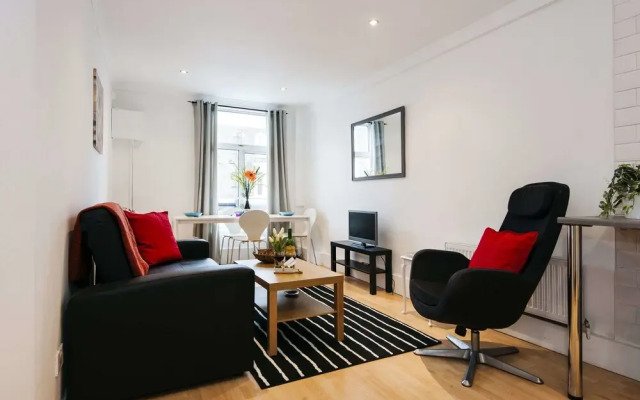 The Golborne Road Apartment - LBG