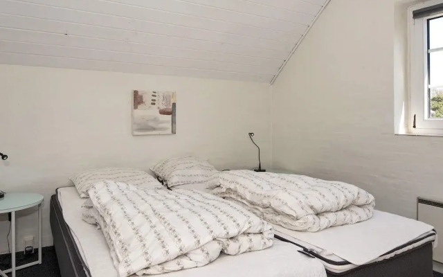Luxurious Cabin With Pool in Ringkøbing