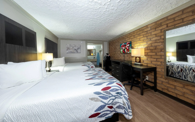 Red Roof Inn Monroe