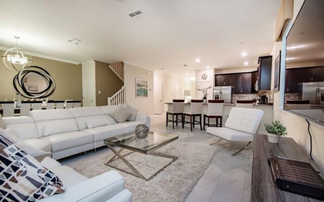 9-Bedroom Villa in Davenport 9000HS