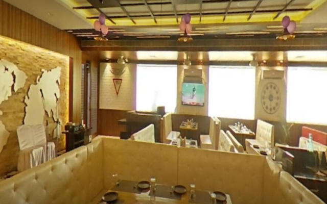 Hotel 7 Spices Restaurant & Banquet By WB Inn