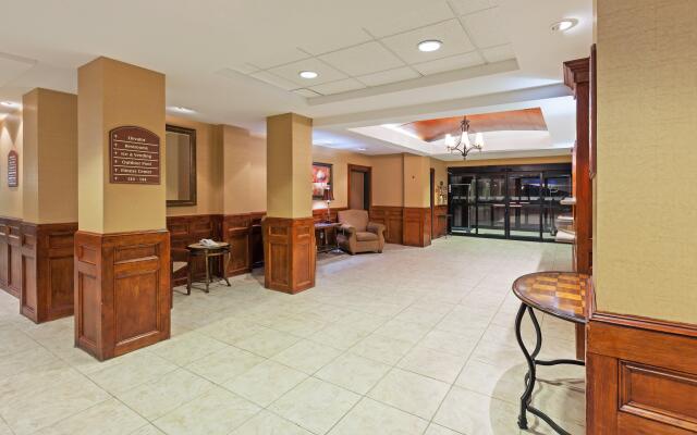 Holiday Inn Express Hotel & Suites Laredo-Event Center Area, an IHG Hotel