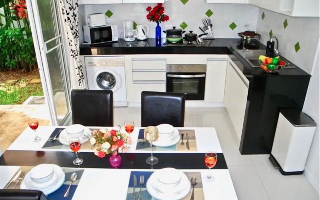 The Greens 6 Rawai 2 Bedrooms Villa