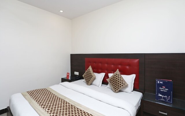 OYO 14687 Hotel Avtar
