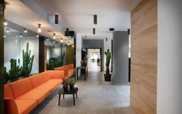 The Green Park Hotel