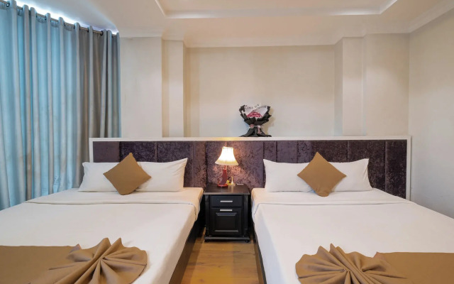 Adina Hotel