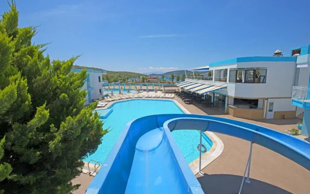 Carina Resort Hotel