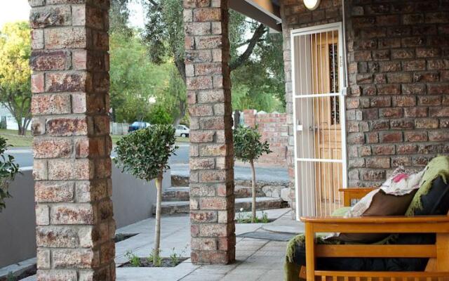 Oudtshoorn Overnight