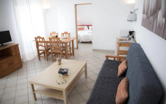 Petit Hotel Hostatgeria Sant Salvador