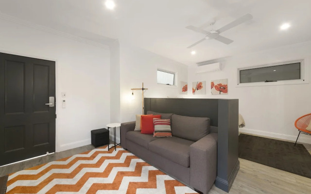 Milton Mews - Studios