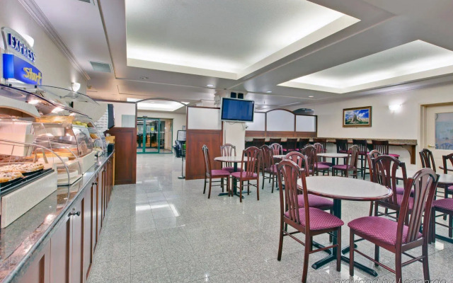 Holiday Inn Express Kamloops by IHG