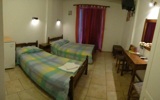 Riviera Seaside Hotel