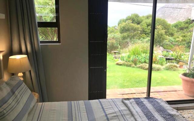 The West Wing Guest Suite. Pringle Bay. (Adults Only)