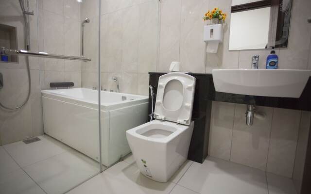 Paragon Suite by Superhost
