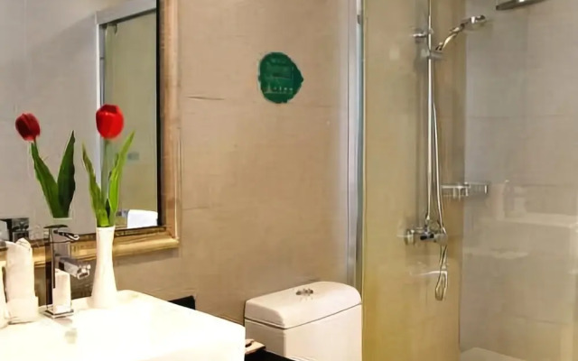 New Continental Hotel