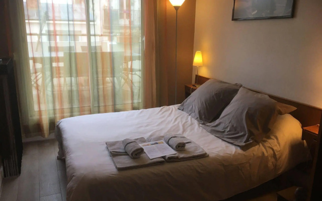 Chambre d'Amis (Chambres d'Hôtes/BnB/Guest House)