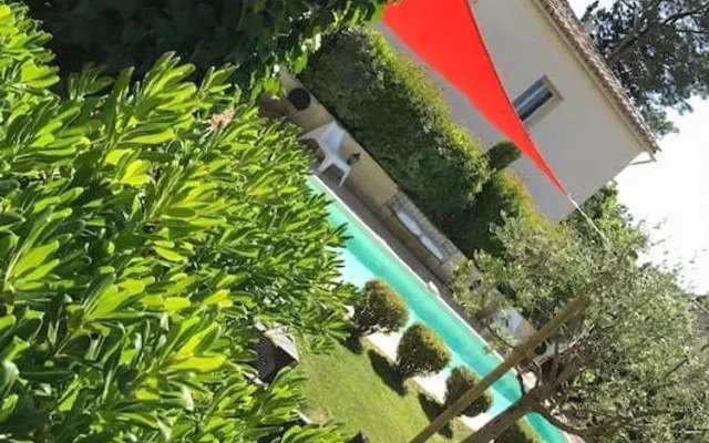 Le Mas Des Mourguettes