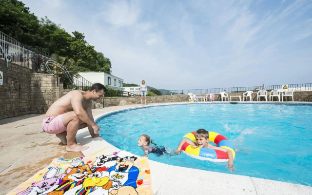 Sandaway Beach Holiday Park