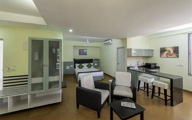 Fabhotel Cosmo Annora