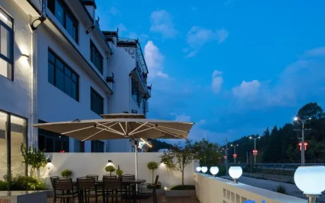 Wuyuan Yunxiu Mountain Inn (Wuyuan High speed Railway Station Branch) – Outside – Shangrao