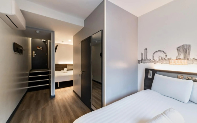 easyHotel Victoria