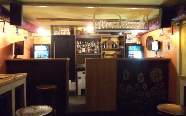 HOSTEL44