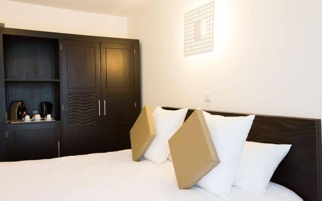 Le Pier Toulouse Hotel