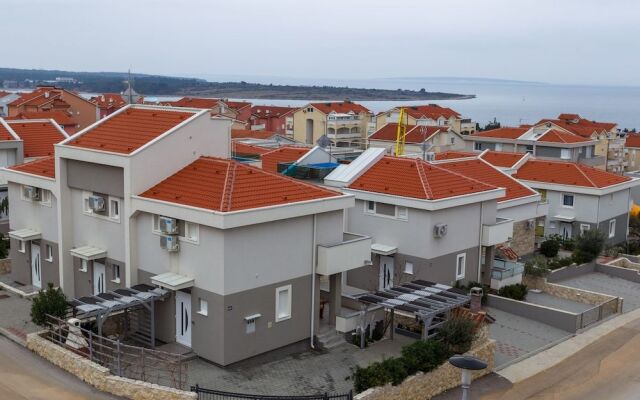Apartments Adria