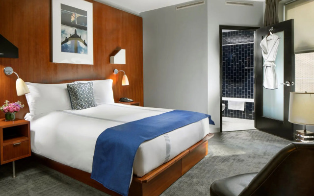 6 Columbus Central Park Hotel