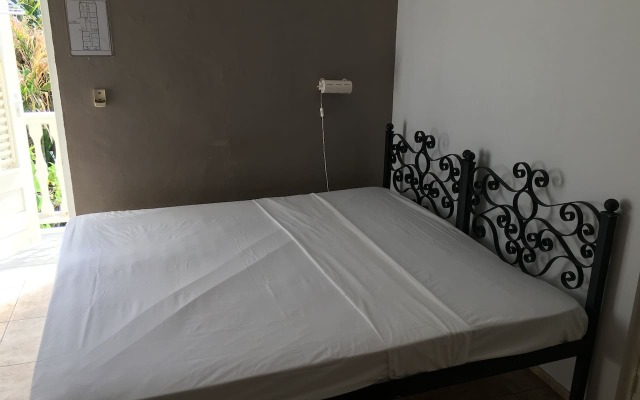 Studio in Beautiful City Garden
