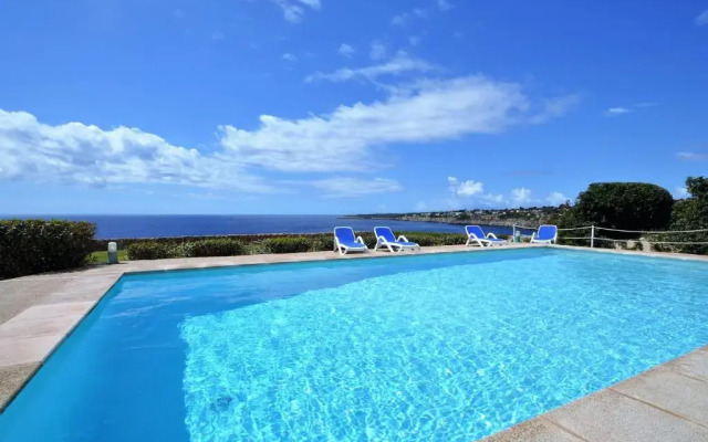 VILLA HELIOS Villa en Cala Pi con vistas despejadas